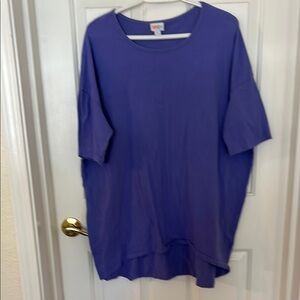 Women's Blue Top
